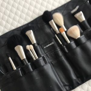 11 MAC Make Up Brushes